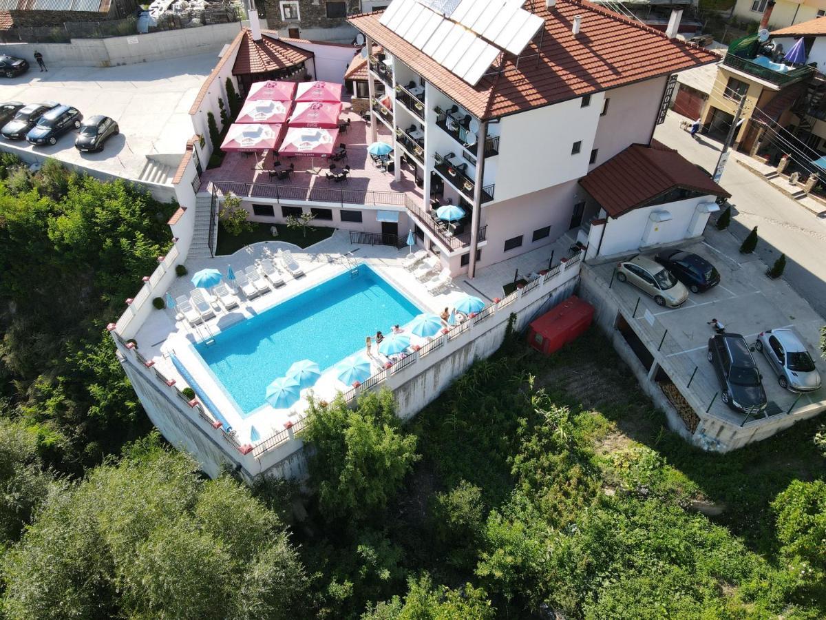 Hotel Deyanira Gorno Dryanovo Екстер'єр фото