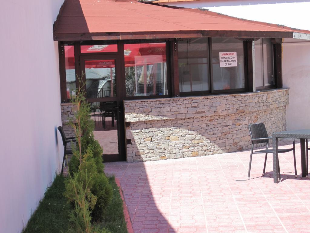 Hotel Deyanira Gorno Dryanovo Екстер'єр фото