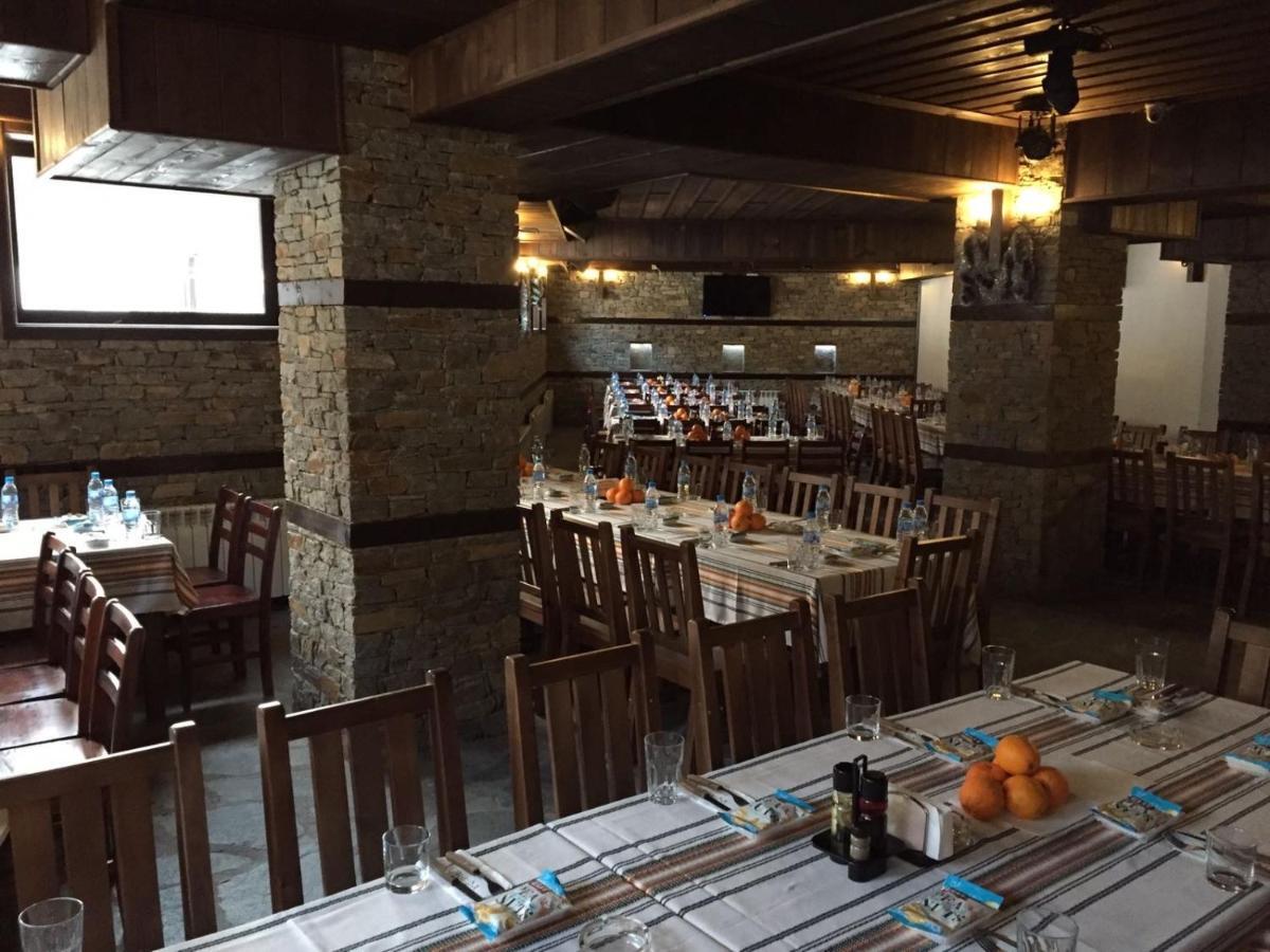 Hotel Deyanira Gorno Dryanovo Екстер'єр фото